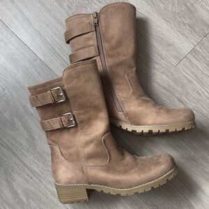 Stylish Tan Girl's Boots